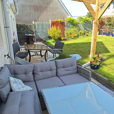 Comfortable Single In *