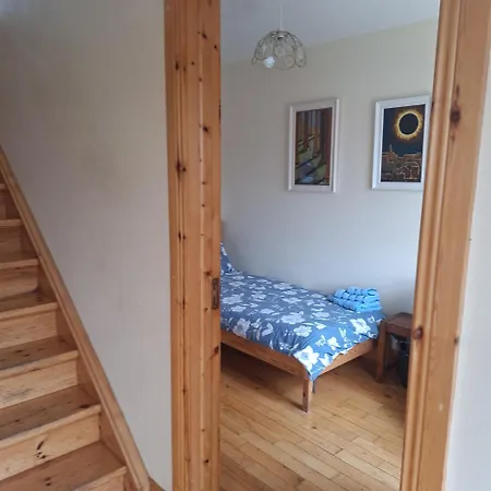 Comfortable Single In