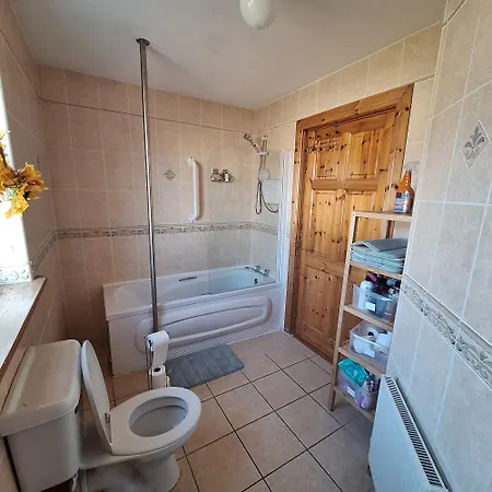 Comfortable Single In * Листоуэл