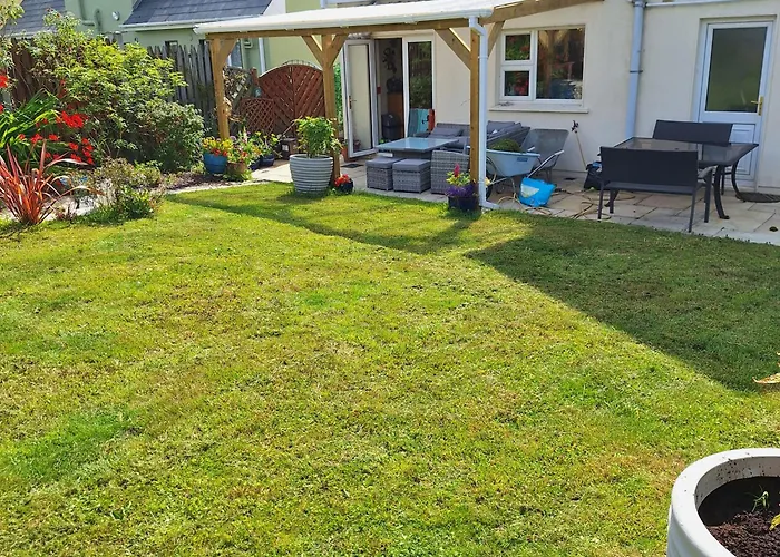 Comfortable Single In *