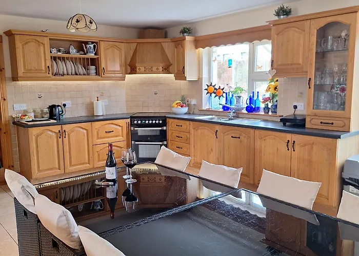 Comfortable Single In * Listowel